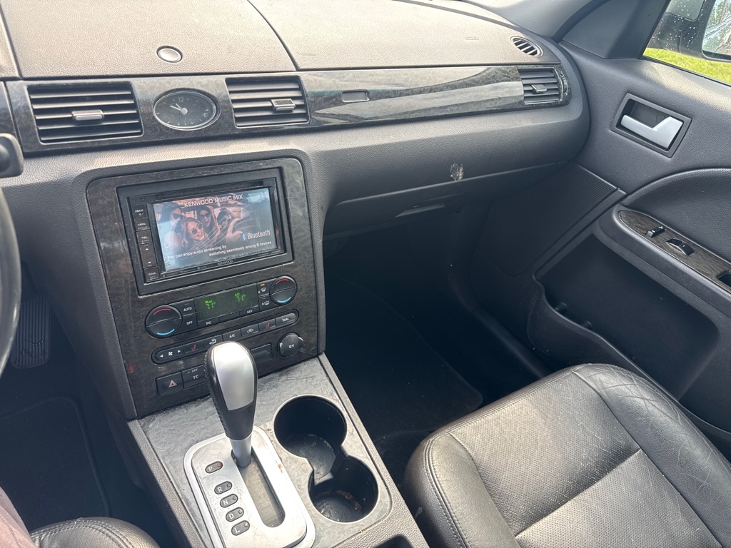 Photo 15 of this MERCURY MONTEGO