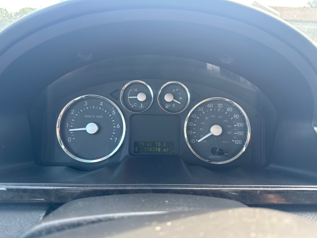 Photo 16 of this MERCURY MONTEGO