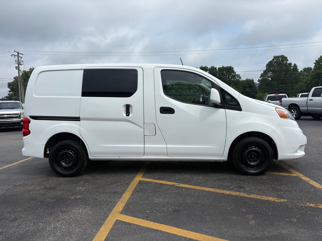 Photo 6 of this NISSAN NV200