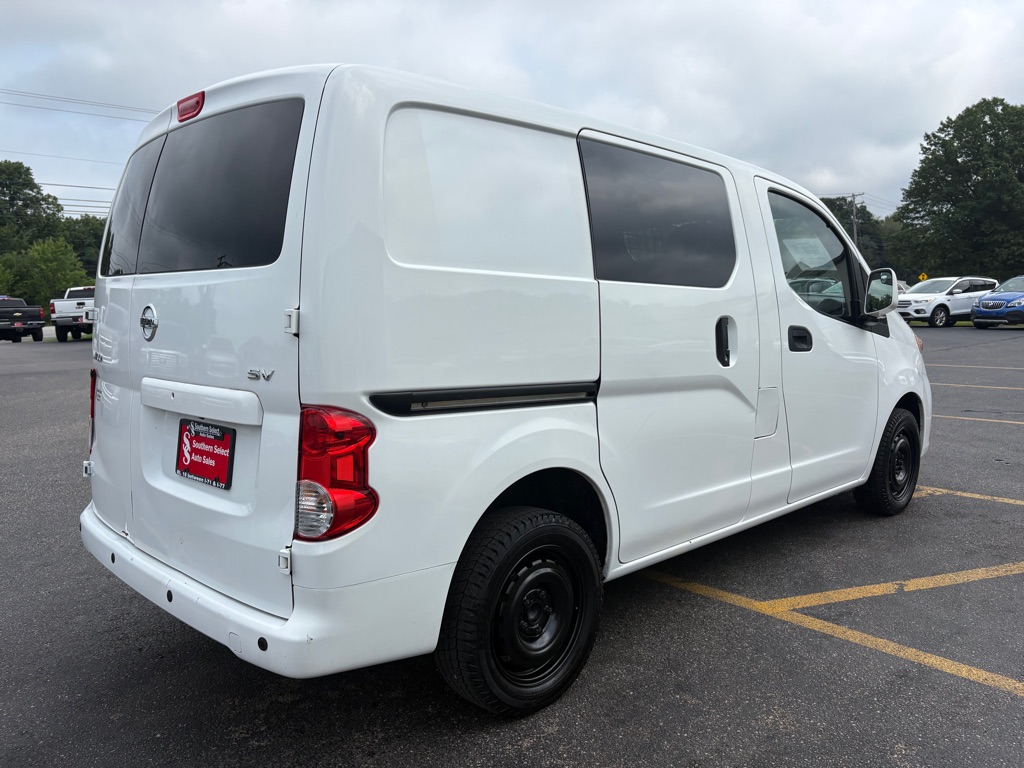 Photo 7 of this NISSAN NV200