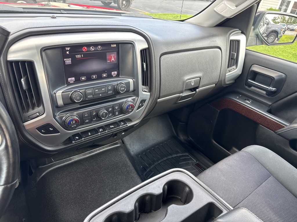 Photo 16 of this GMC SIERRA 1500