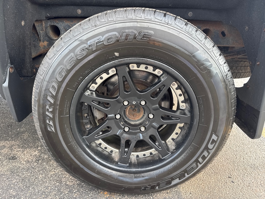 Photo 10 of this GMC SIERRA 1500