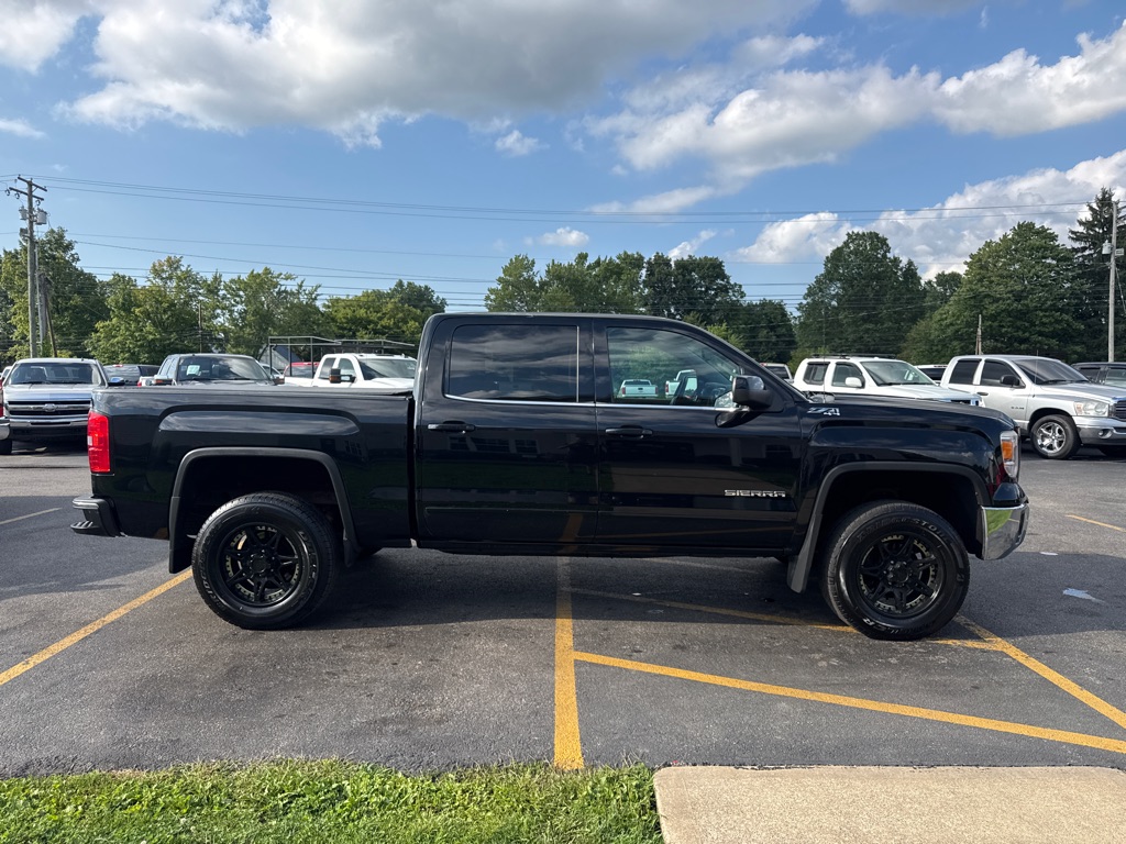 Photo 5 of this GMC SIERRA 1500