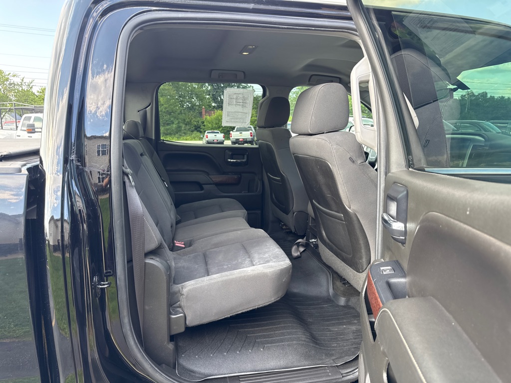 Photo 14 of this GMC SIERRA 1500