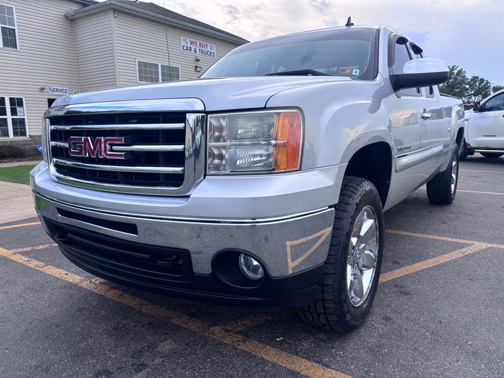 Photo 2 of this GMC SIERRA 1500