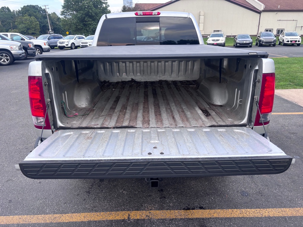 Photo 9 of this GMC SIERRA 1500
