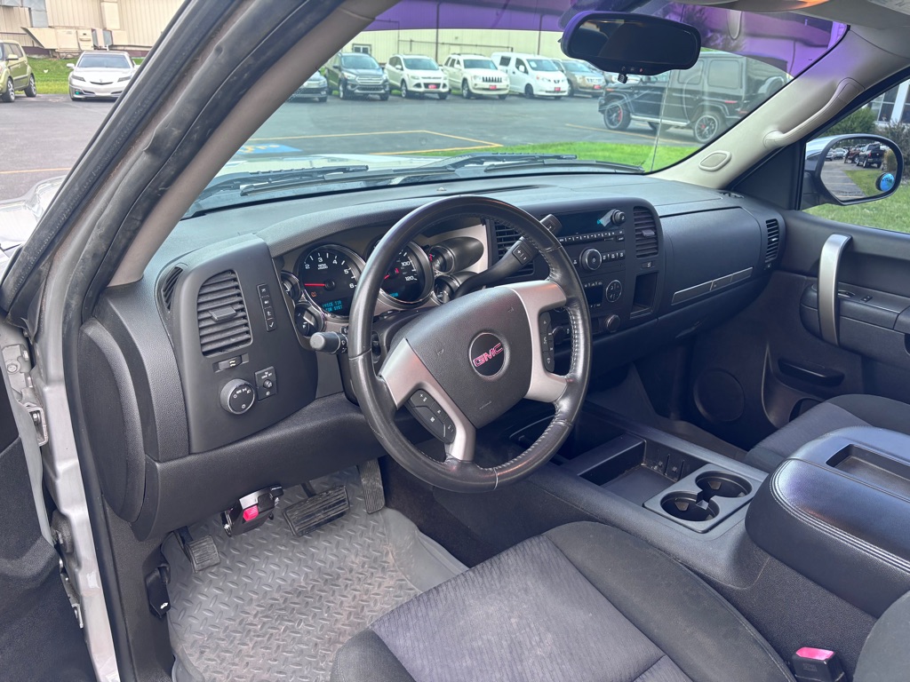 Photo 14 of this GMC SIERRA 1500