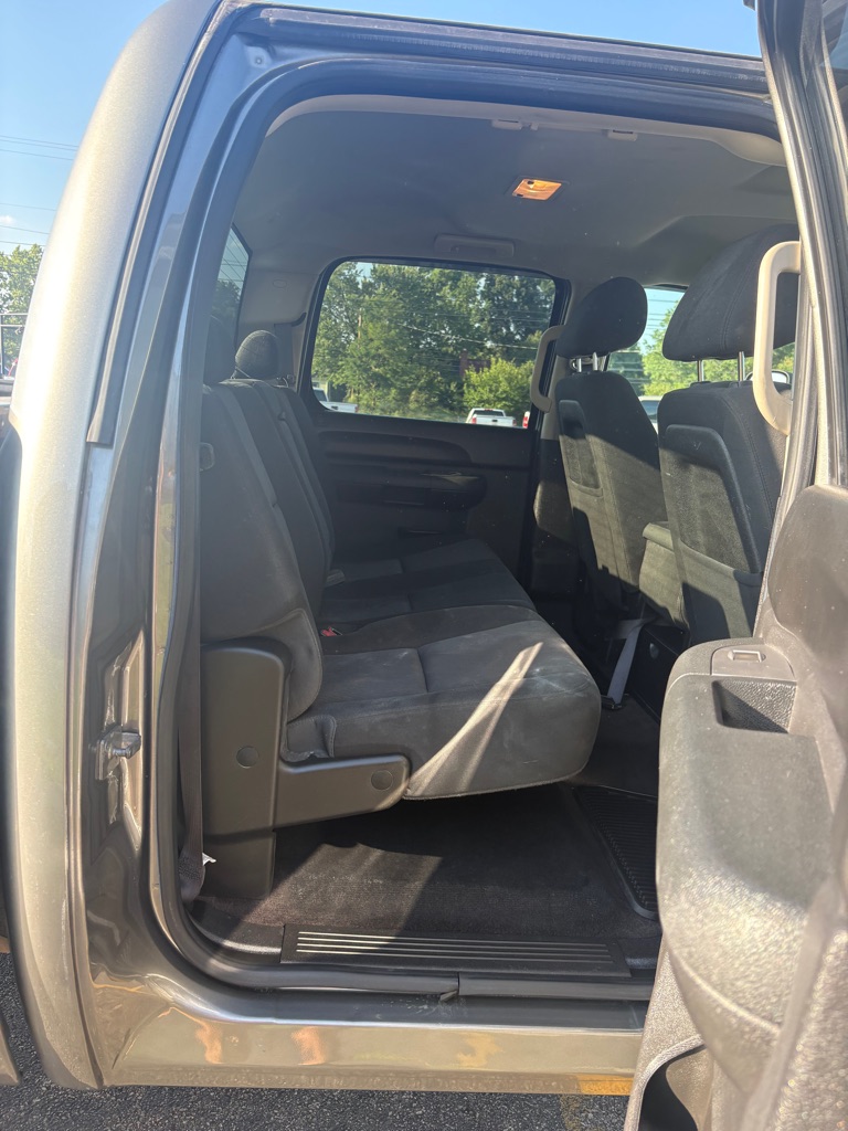 Photo 13 of this GMC SIERRA 3500HD
