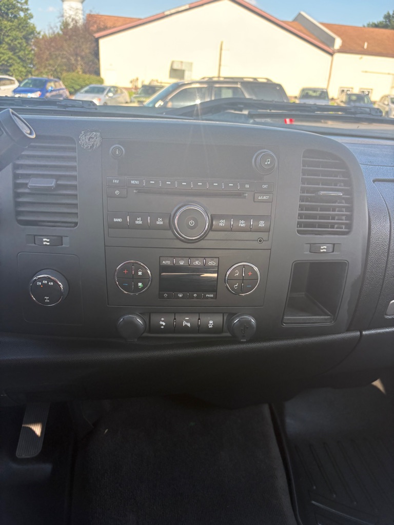 Photo 15 of this GMC SIERRA 3500HD