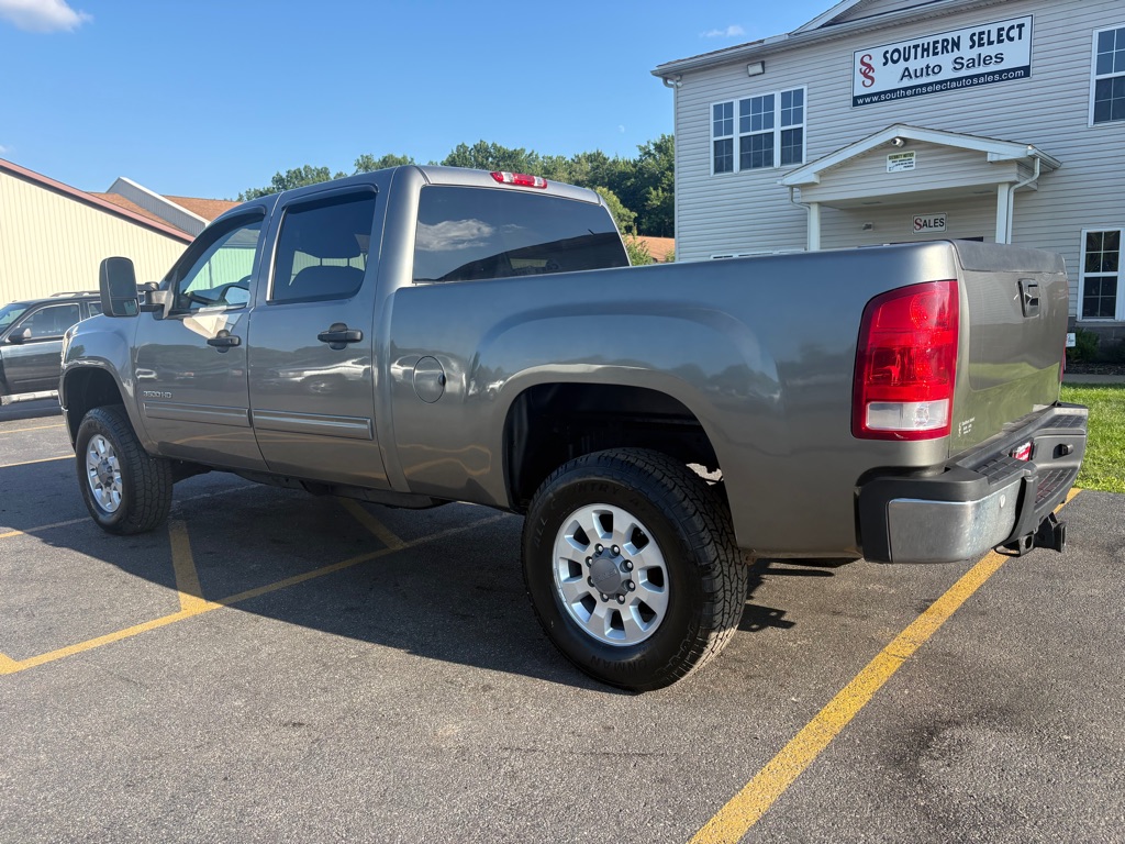 Photo 9 of this GMC SIERRA 3500HD