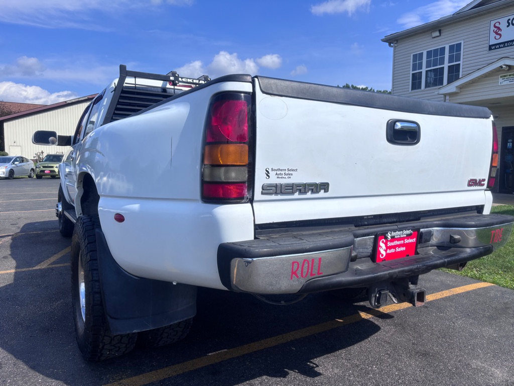 Photo 8 of this GMC SIERRA 3500