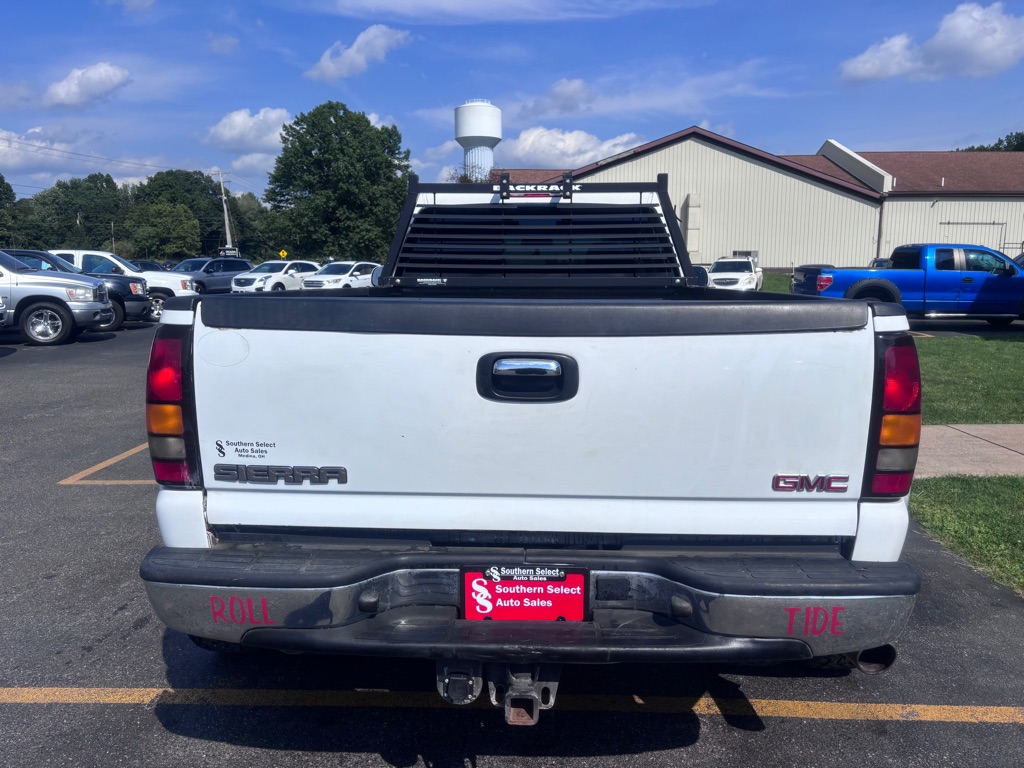 Photo 7 of this GMC SIERRA 3500