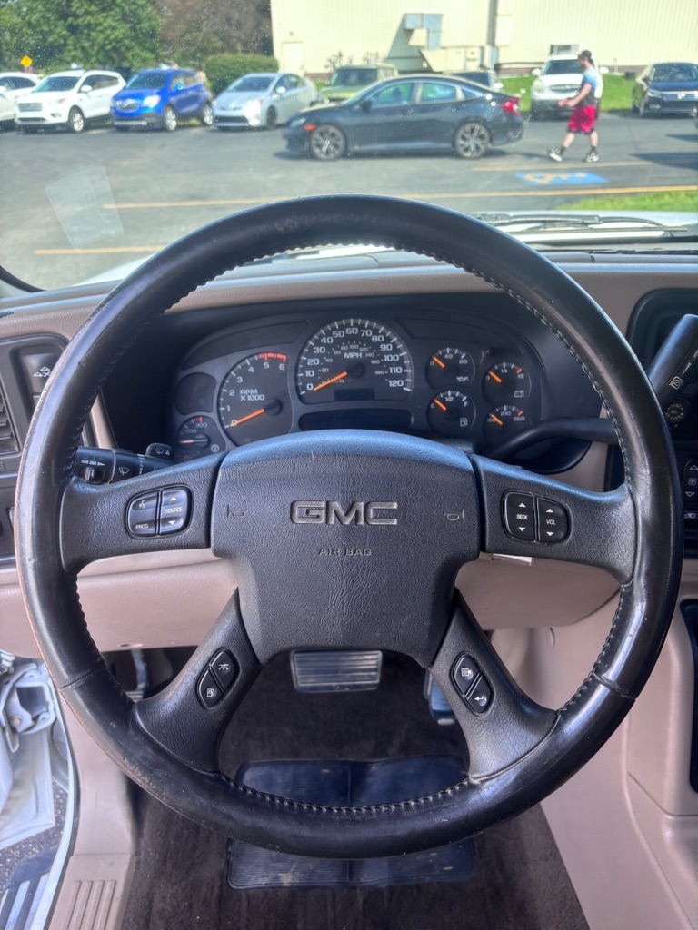 Photo 15 of this GMC SIERRA 3500