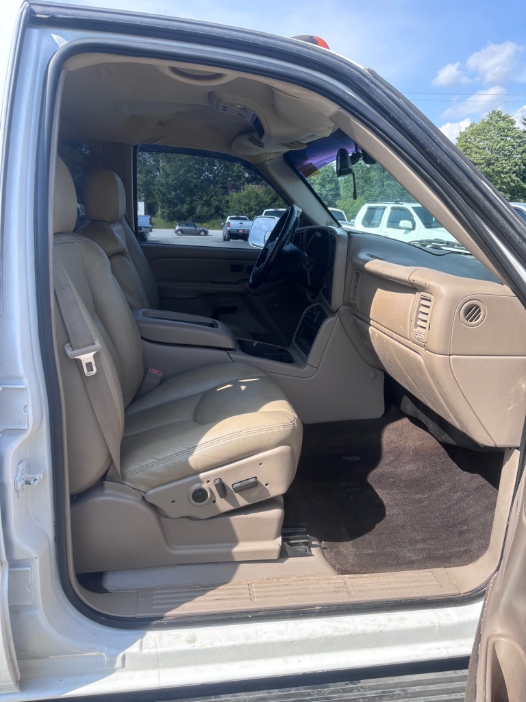Photo 11 of this GMC SIERRA 3500