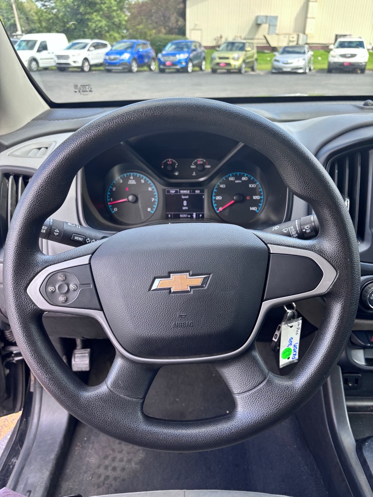 Photo 16 of this CHEVROLET COLORADO