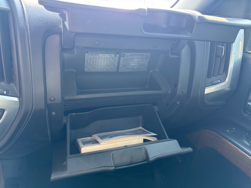 Photo 17 of this CHEVROLET SILVERADO 1500