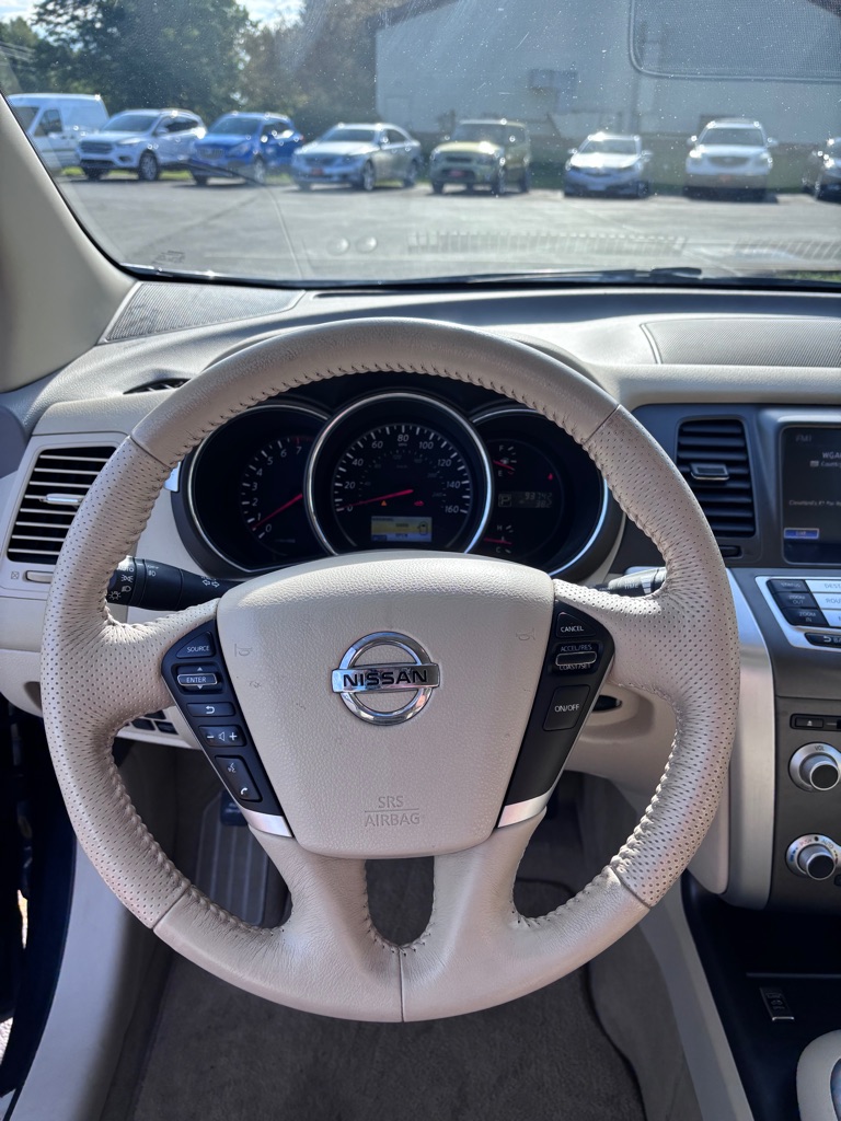 Photo 15 of this NISSAN MURANO CROSSCAB