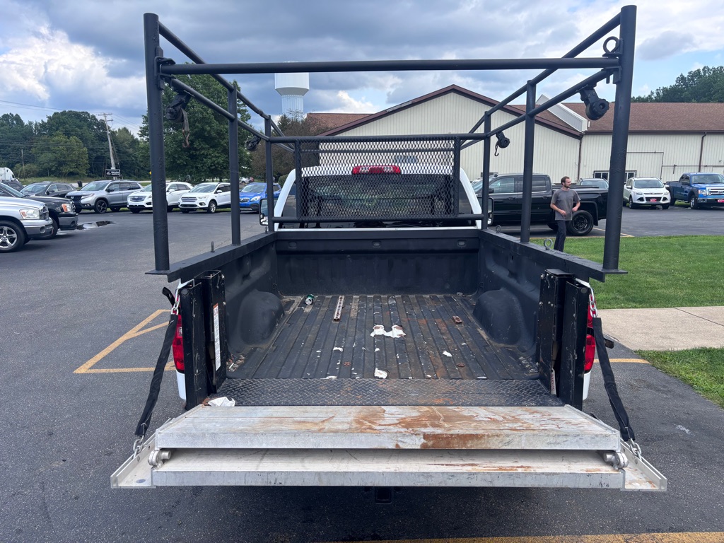 Photo 9 of this CHEVROLET SILVERADO 2500H