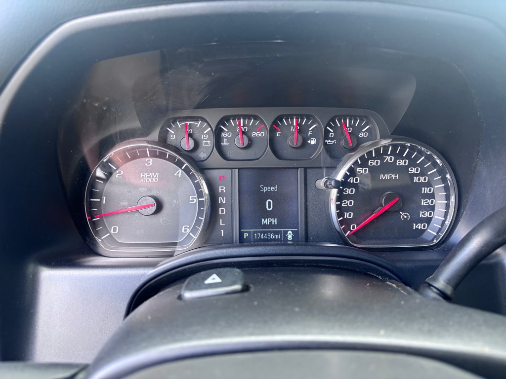 Photo 14 of this CHEVROLET SILVERADO 2500H