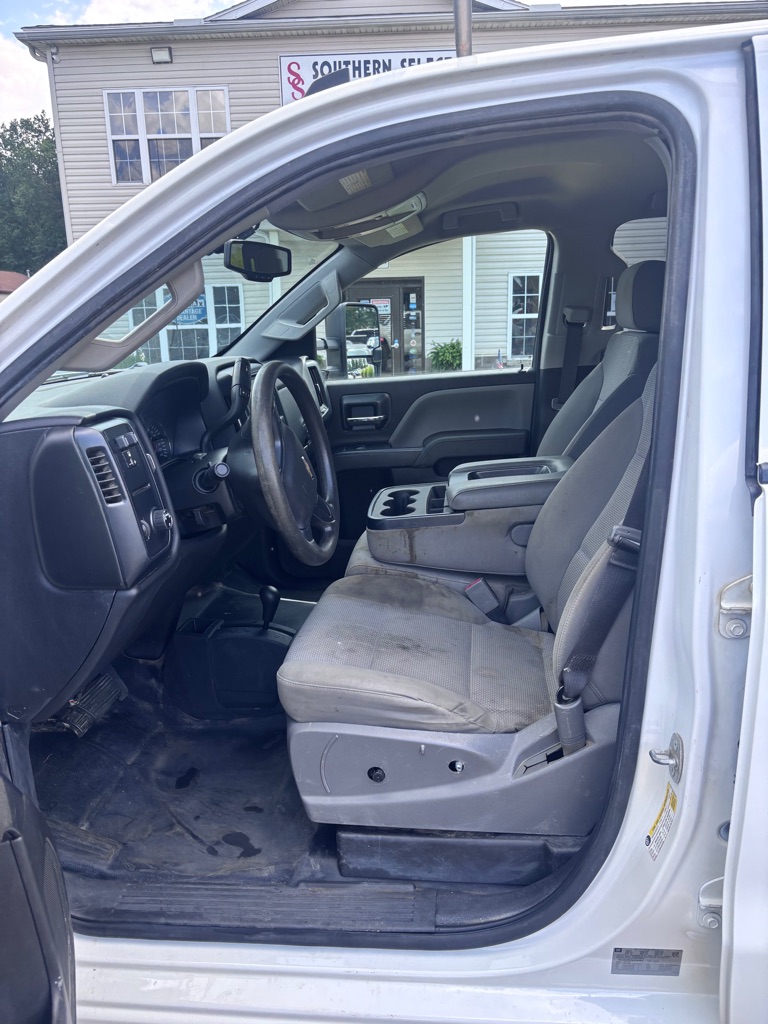 Photo 10 of this CHEVROLET SILVERADO 2500H
