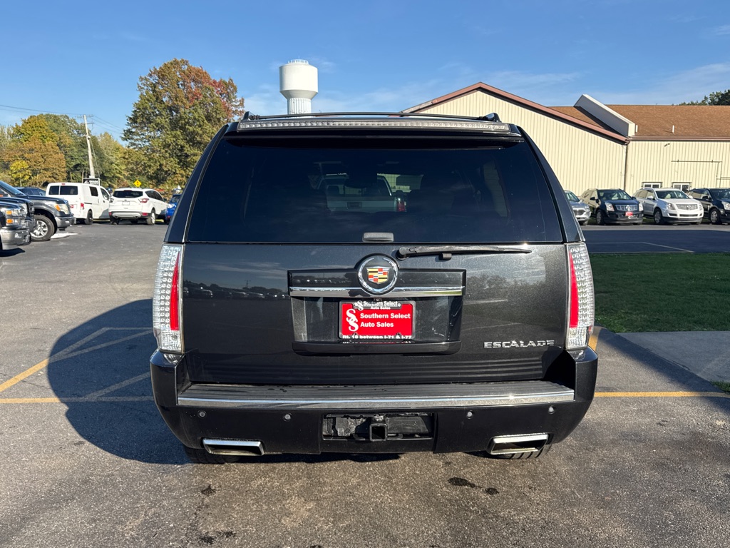 Photo 7 of this CADILLAC ESCALADE