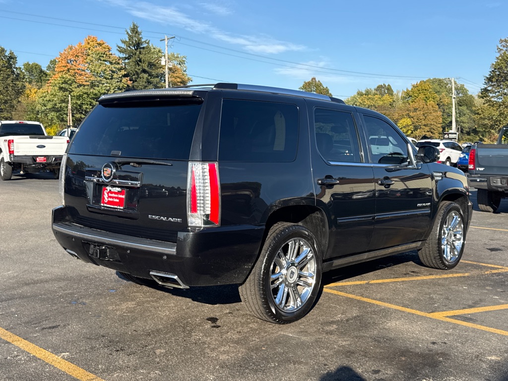 Photo 6 of this CADILLAC ESCALADE