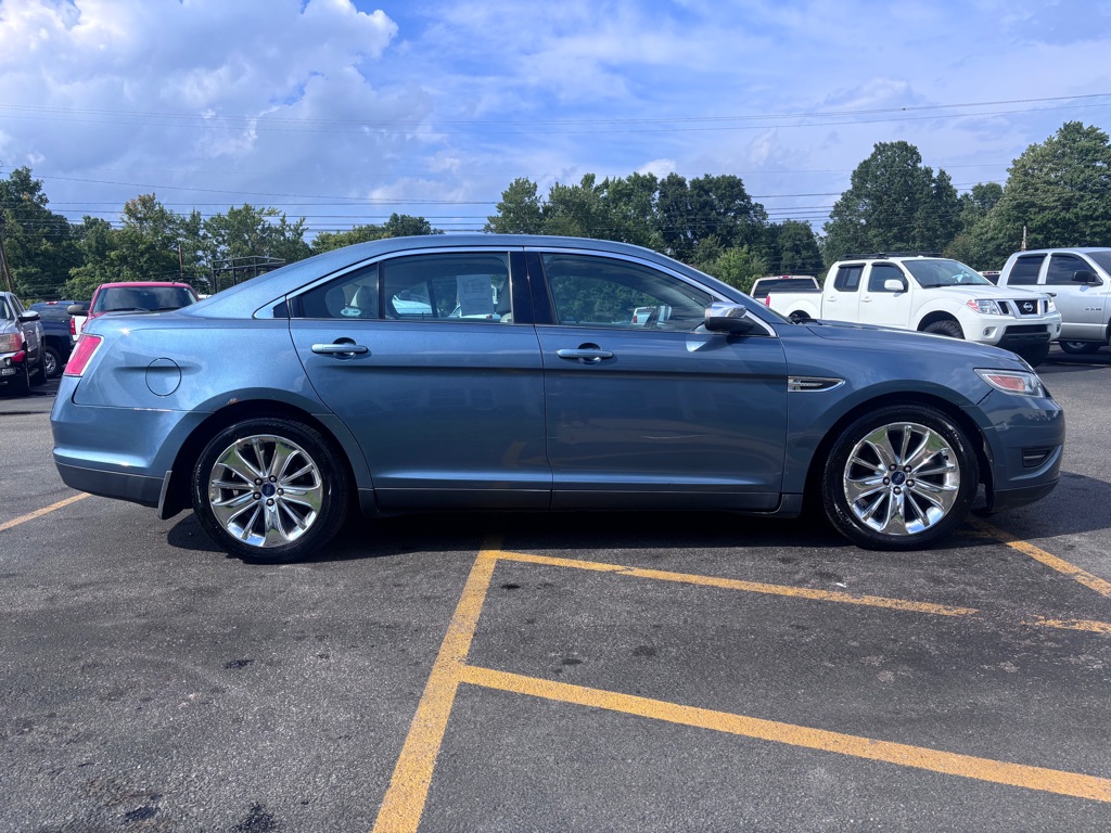 Photo 5 of this FORD TAURUS