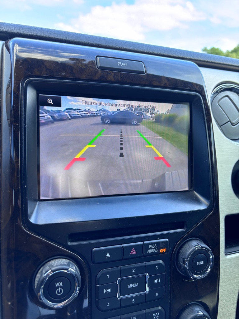 Photo 18 of this FORD F-150