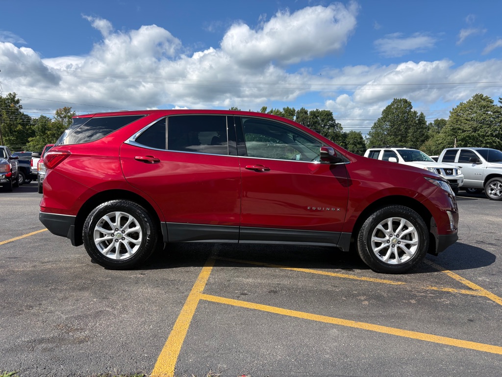 Photo 5 of this CHEVROLET EQUINOX