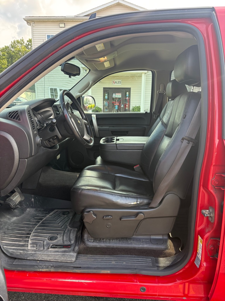 Photo 10 of this CHEVROLET SILVERADO 1500