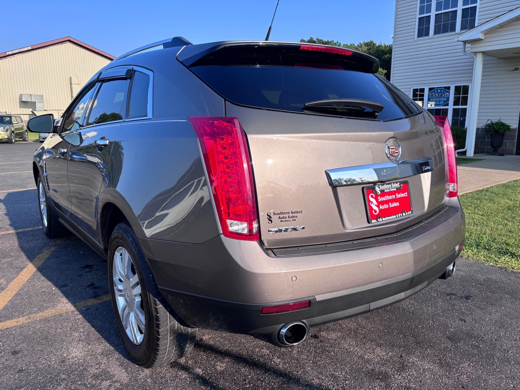 Photo 8 of this CADILLAC SRX