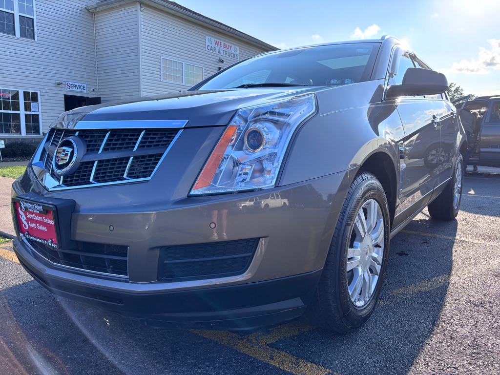 Photo 2 of this CADILLAC SRX