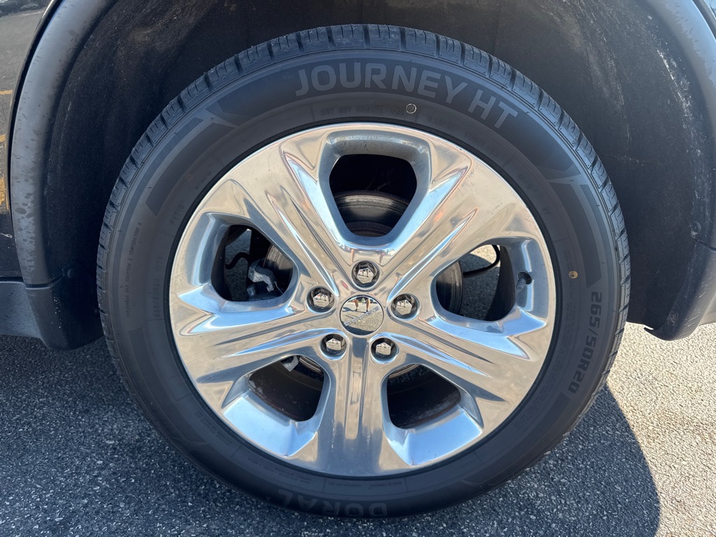 Photo 9 of this DODGE DURANGO