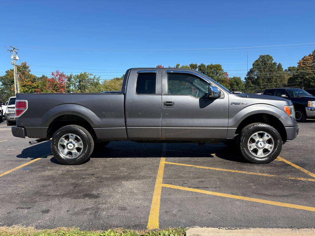 Photo 5 of this FORD F-150