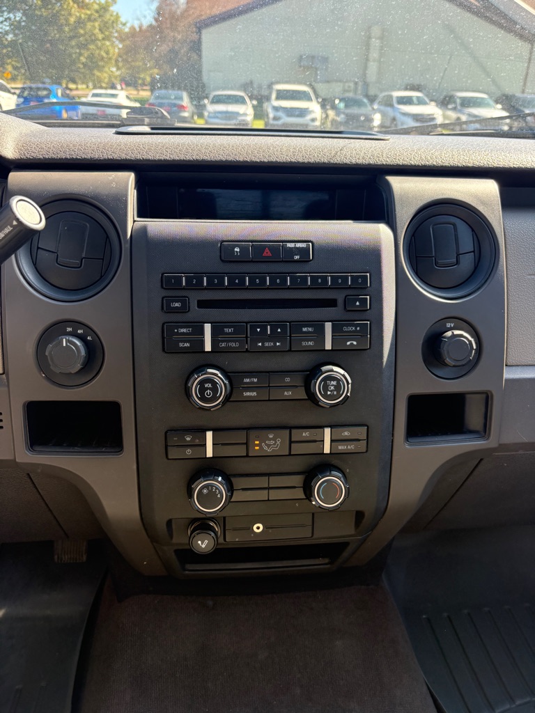 Photo 15 of this FORD F-150