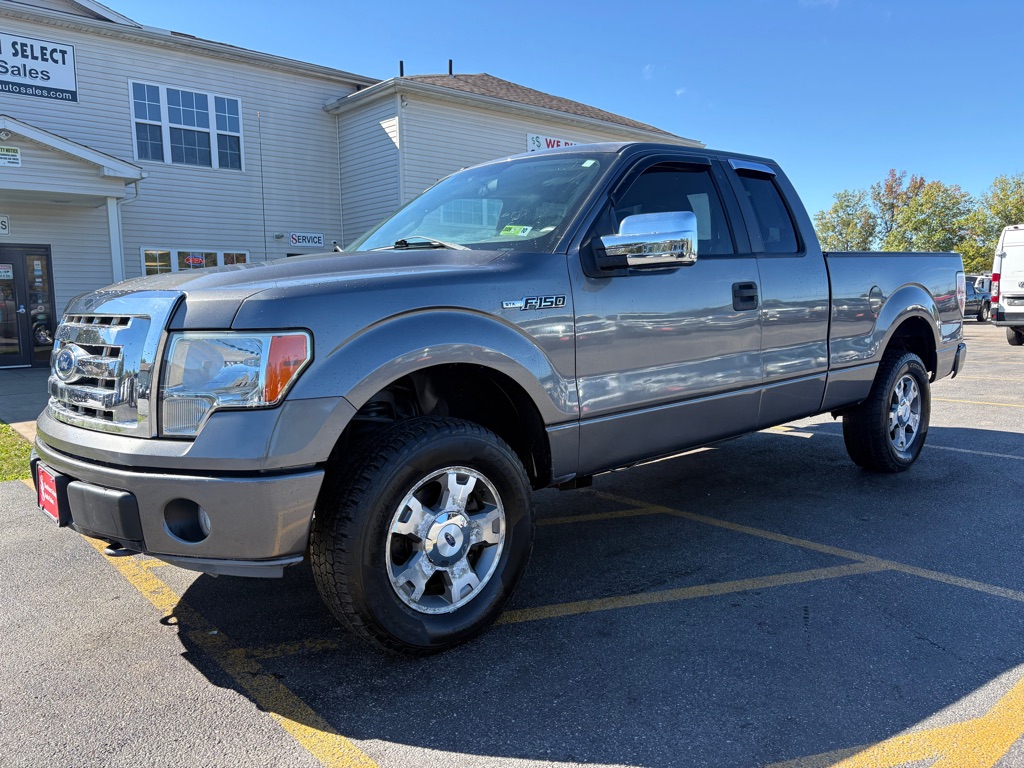Photo 2 of this FORD F-150