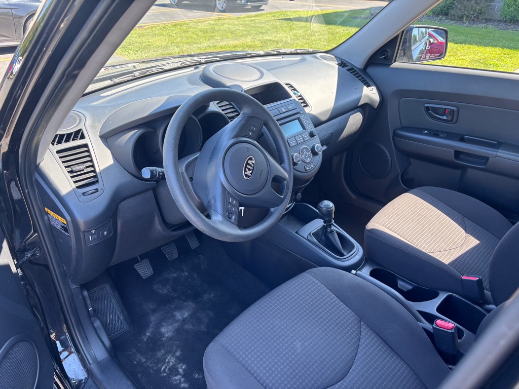 Photo 14 of this KIA SOUL