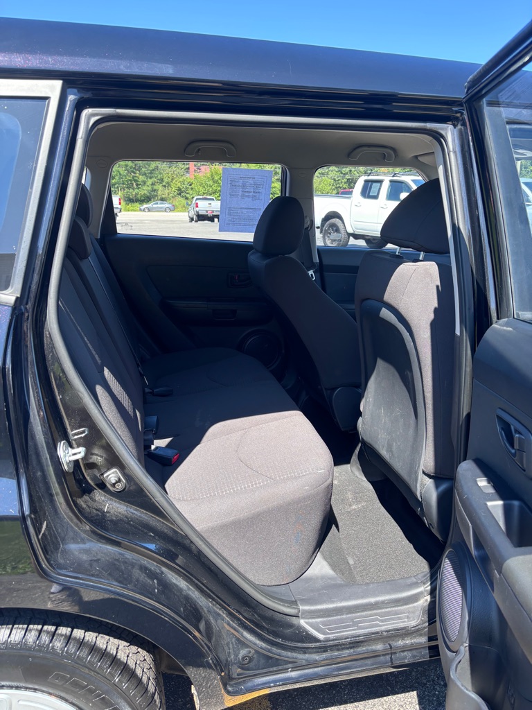 Photo 12 of this KIA SOUL
