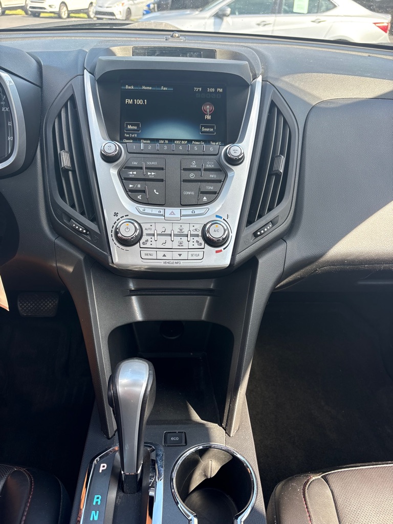 Photo 15 of this CHEVROLET EQUINOX