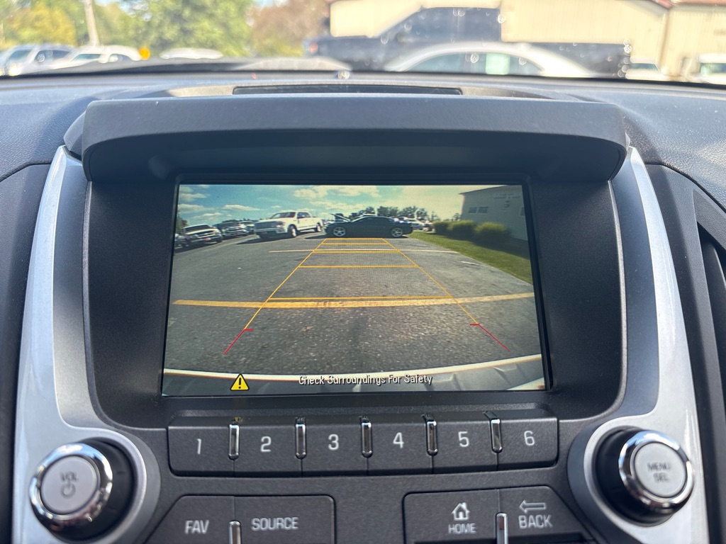 Photo 16 of this CHEVROLET EQUINOX