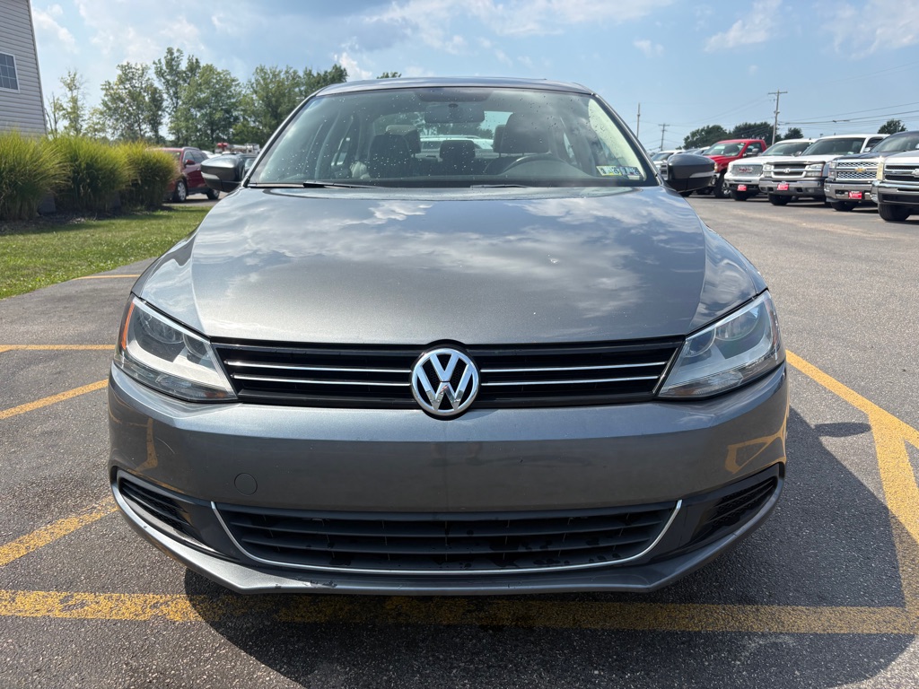 Photo 3 of this VOLKSWAGEN JETTA