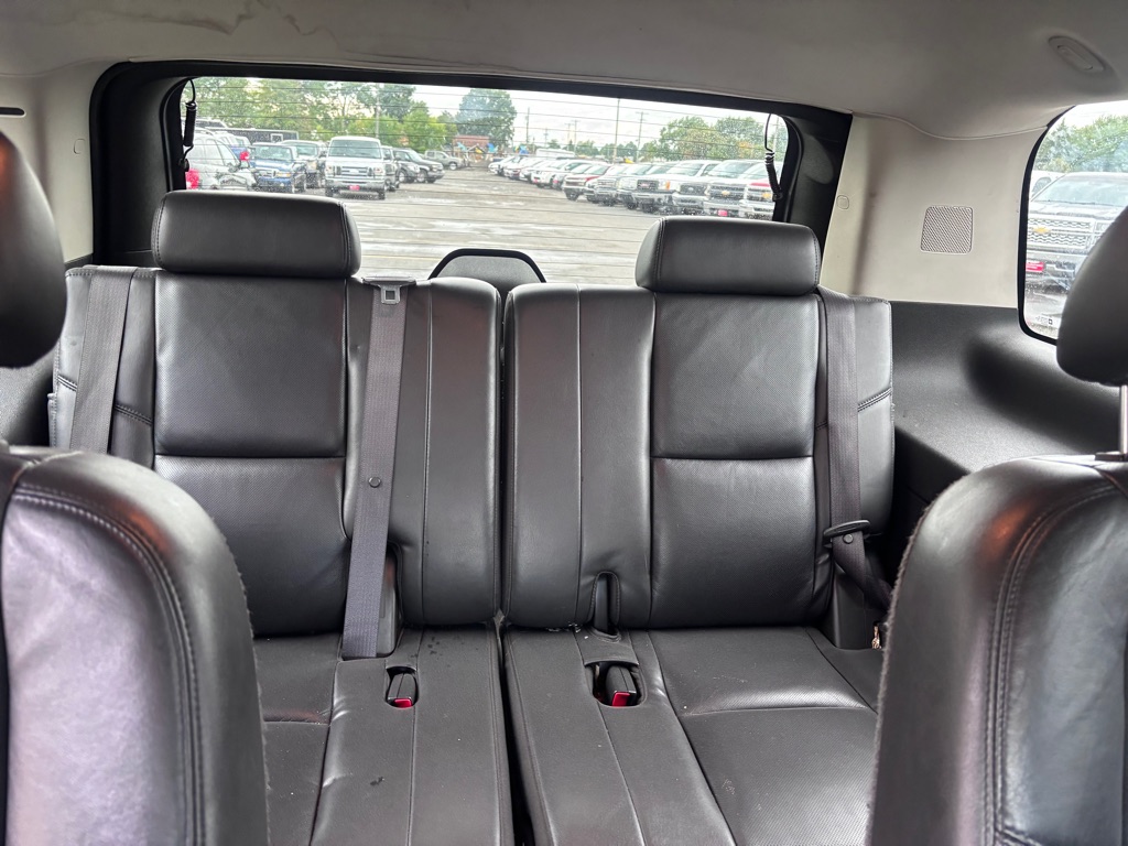 Photo 13 of this CADILLAC ESCALADE