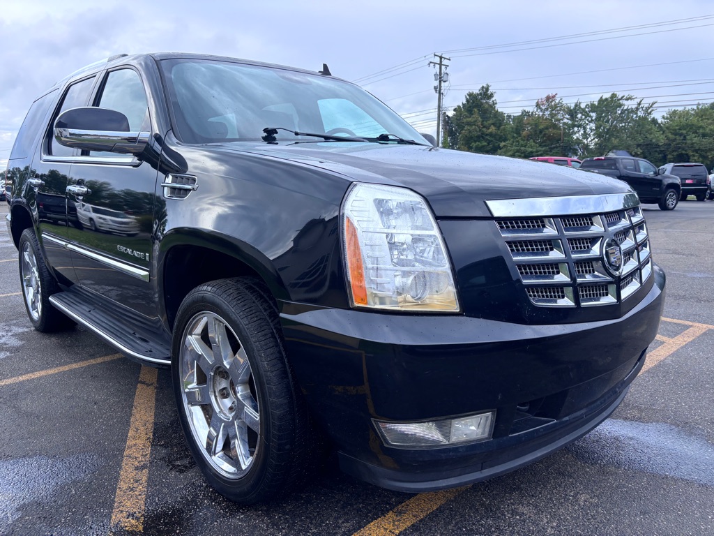 Photo 4 of this CADILLAC ESCALADE