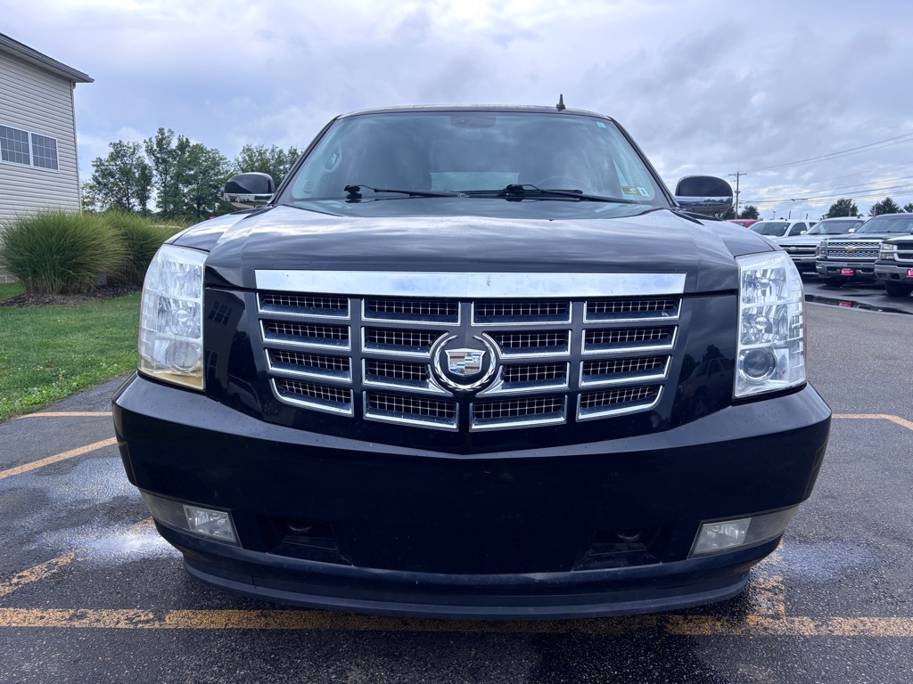 Photo 3 of this CADILLAC ESCALADE