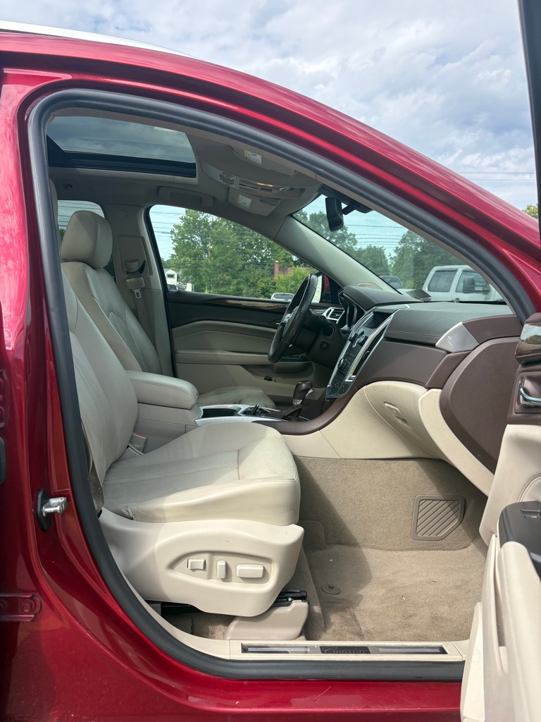 Photo 11 of this CADILLAC SRX