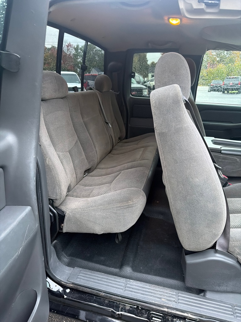 Photo 14 of this CHEVROLET SILVERADO 2500H