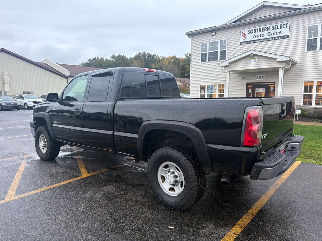 Photo 8 of this CHEVROLET SILVERADO 2500H