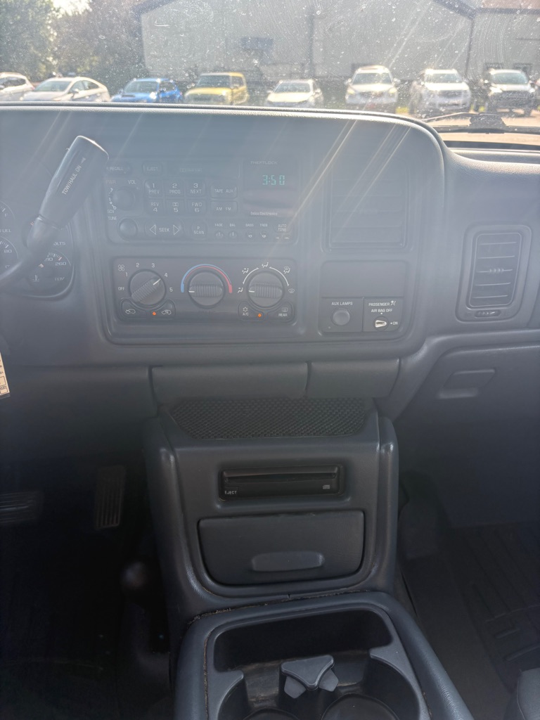 Photo 15 of this CHEVROLET SILVERADO 2500H