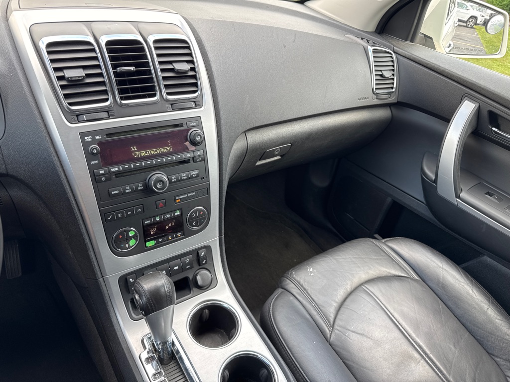 Photo 17 of this GMC ACADIA