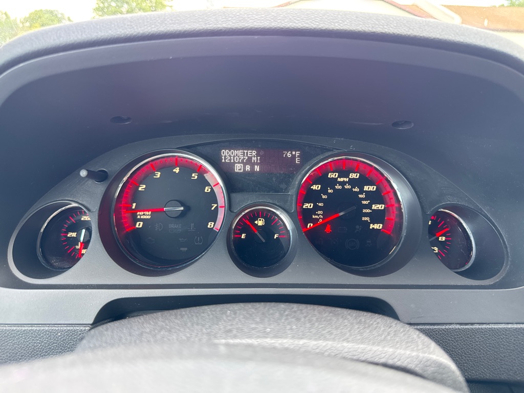 Photo 18 of this GMC ACADIA